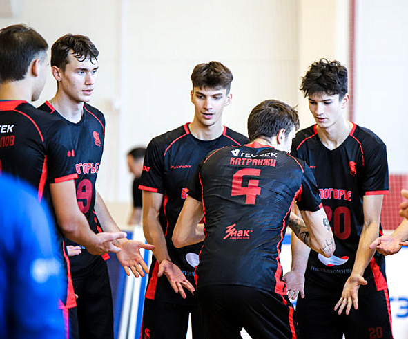 Кашицын сразу начал с победы!