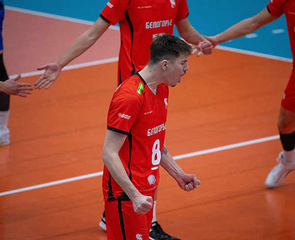 «Львы» снова отличились