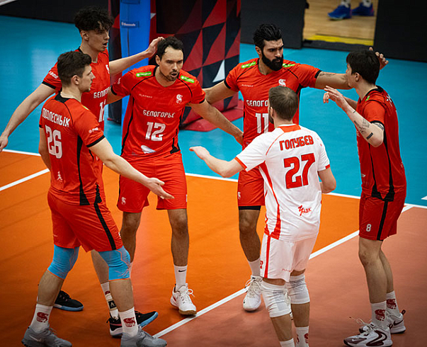 Определились участники четвертьфинала