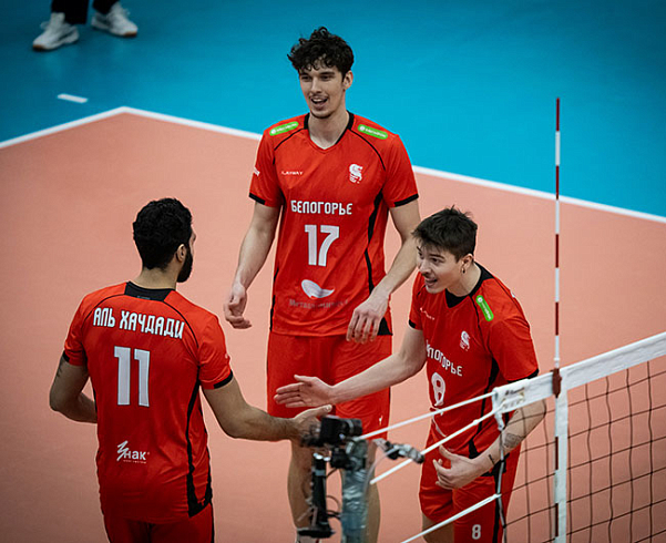 Принимаем «Факел Ямал»