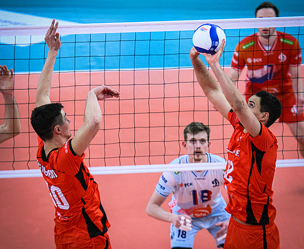 «Львы» сорвали «Динамо» две серии!