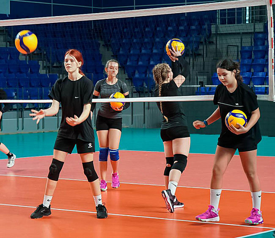 Юные волейболисты из Белгорода тренируются в Волейграде